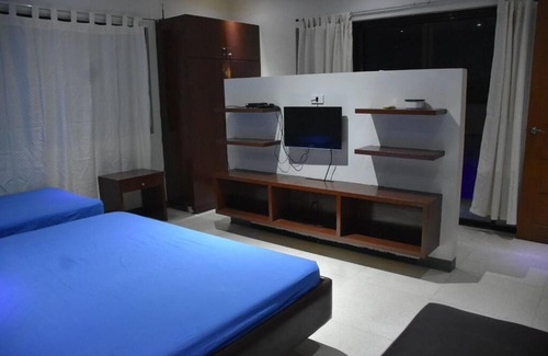 Pansol Apartment | Relaxing 2-Bedroom Hotspring Resort with Pool & Pet-Friendly