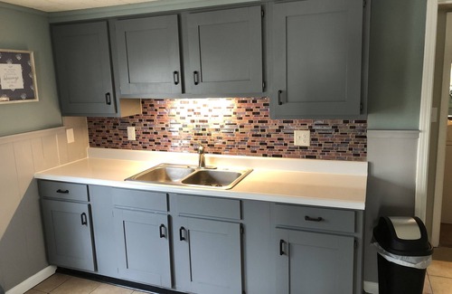 Dunkirk Apartment | Inviting 2-Bedroom Retreat Near Lake Erie Beaches
