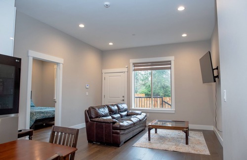 SeaTac Apartment | Family-Friendly 2-Bedroom Serviced Apartment Awaits You!