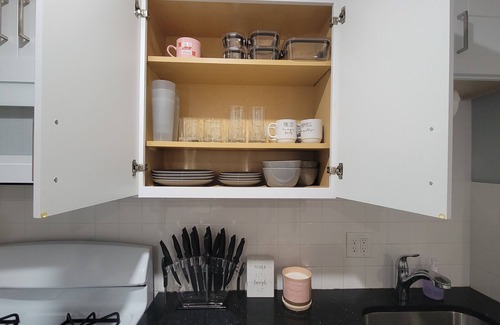 Bridgeport Apartment | Ideal 2bd Retreat Near Major Attractions with Ocean View
