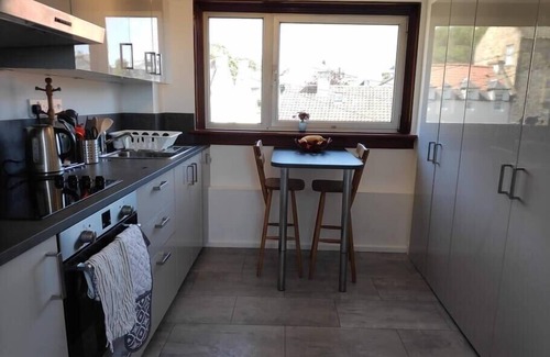 Limekilns Condo | Cozy 2BD Flat in Scenic Limekilns, Fife for Families