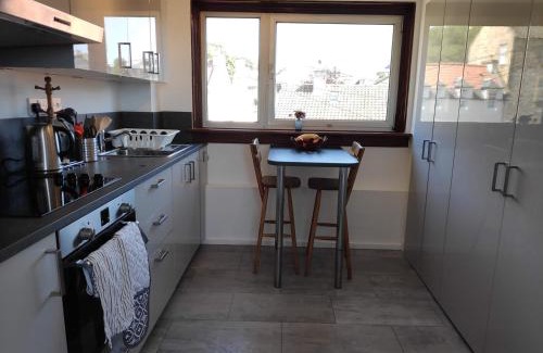 Limekilns House | Comfortable 2BD Flat in Scenic Limekilns, Fife