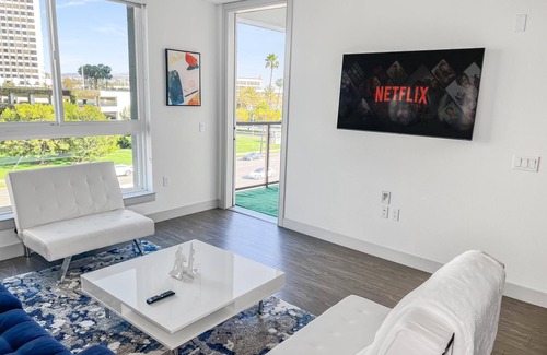 Irvine Business Complex Apartment | Inviting 2-Bedroom Retreat with Pool & Child-Friendly Space