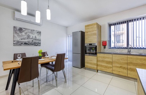 Msida Apartment | Lovely 2BR APT with outdoor space in central Msida