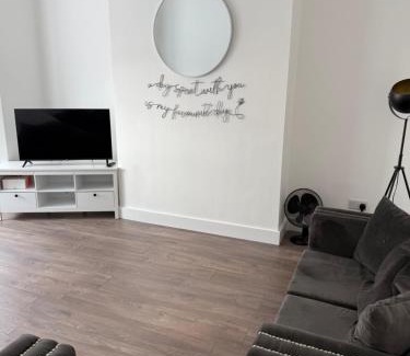 Liverpool House | Lovely 3 Bedroom house