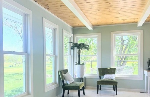 Deerfield Villa | Lovely 3-bedroom villa in Lawrence with large pool, outdoor entertaining space!