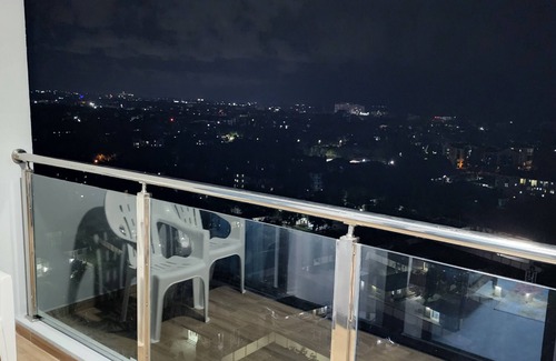 Mwananyamala Apartment | Lovely 3 Bedrooms, 3.5 bath Apartment with Pool/gym