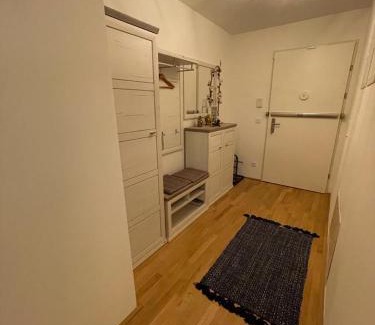 Liesing Apartment | Kid-Friendly 3-Room Apartment in Vienna - Rated 9.2/10