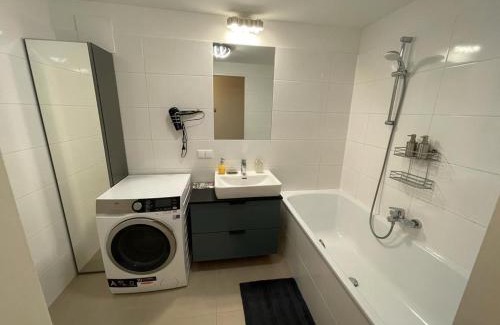 Liesing Apartment | Kid-Friendly 3-Room Apartment in Vienna - Rated 9.2/10