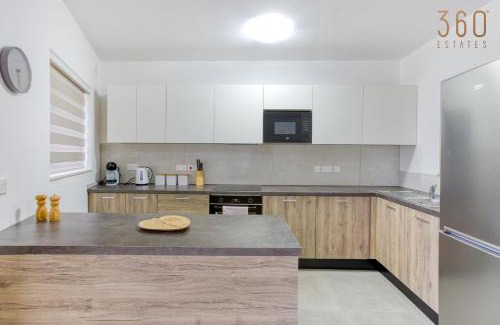 Mgarr Apartment | Inviting 3BR Apartment with Private Balcony & Scenic Views