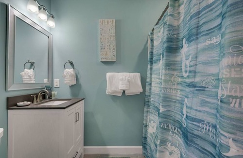 Clipper Cove House | Inviting 4 Bed/3 Bath Retreat Near Beach & Shopping