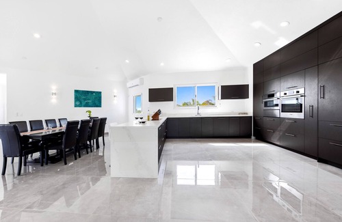 Sandy Hill Villa | Guest Rated: 10/10 Villa with Pool in Anguilla