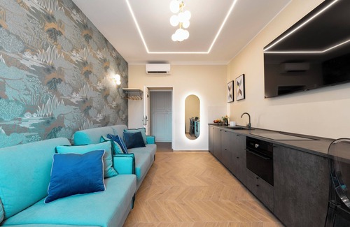 Esquilino Apartment | Lovely 4-bedroom apartment with AC in Roma 12 Beds