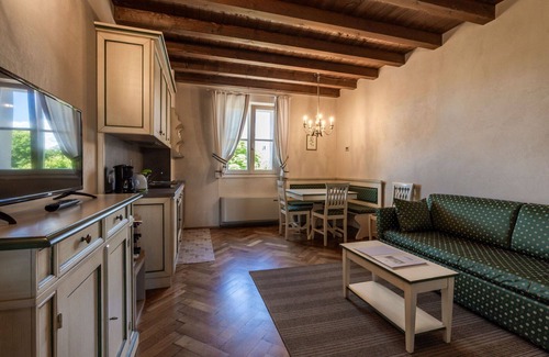 Strassoldo Apartment | Spacious Apartment for 6 with A/C, WIFI, and Parking