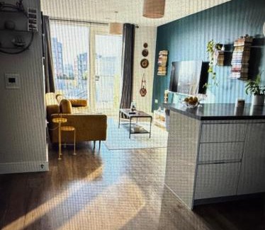 Sands End Apartment | Cozy Flat in Chelsea - Guest Rated 9.2/10