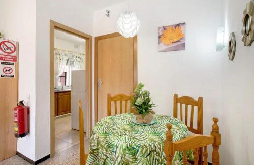Santa Cruz de Tenerife Apartment | Family-Friendly 2-Bedroom Apartment in Santa Cruz de Tenerife