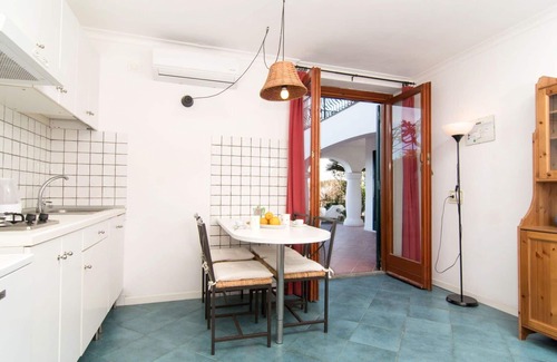 Casamicciola Terme Villa | Comfortable Villa Apartment for 12 with Ocean View & WiFi