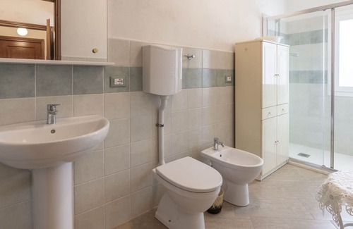 Montalto Ligure Apartment | Lovely apartment for 4 people with WIFI, TV, balcony, pets allowed and panoramic view