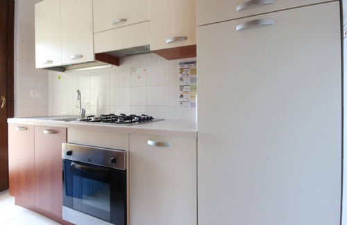 Paestum Apartment | Explore Ancient Sights with Oceanfront Relaxation