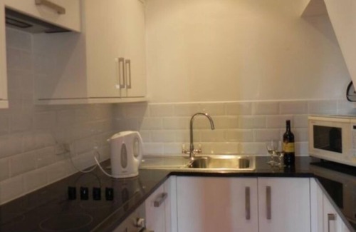 Hastings Apartment | Idyllic Oceanfront Apartment in Hastings Old Town