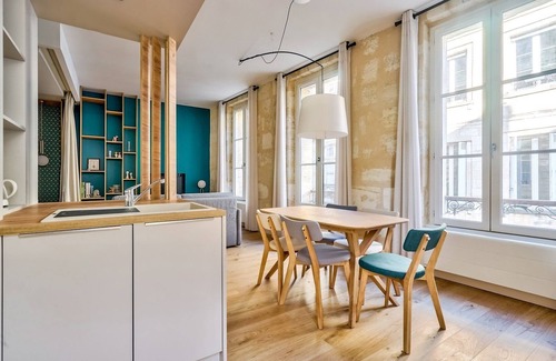 Saint-Michel Apartment | Central Bordeaux Apartment with Breakfast & Family Amenities