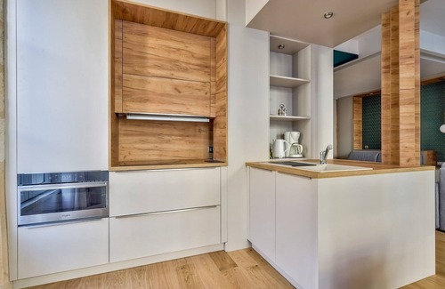 Saint-Michel Apartment | Central Bordeaux Apartment with Breakfast & Family Amenities