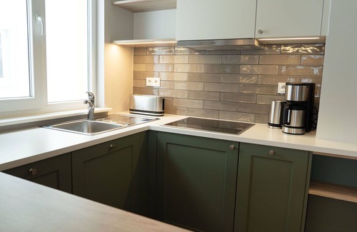 Tarnewitz Apartment | Cozy Apartment with Pool, Ocean View & Free WiFi
