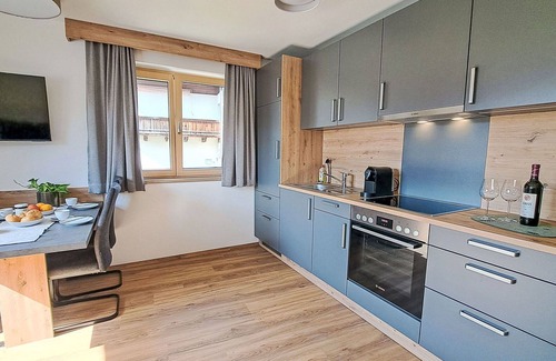 Oberau Apartment | Lovely apartment for 4 people with WIFI, TV and panoramic view