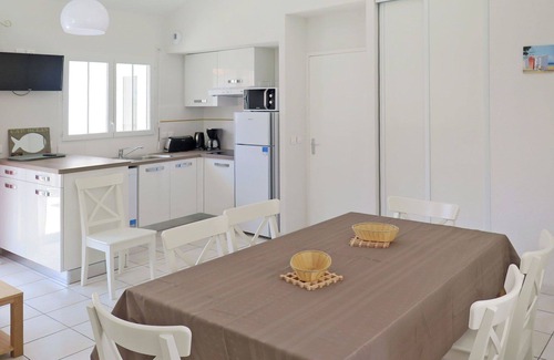 Biscarrosse Plage Apartment | Ideal Apartment for 8 with Pool, Ocean View & Pet-Friendly