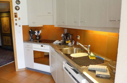Maloja Apartment | Cozy Apartment for 4 with WIFI, Balcony & Pet-Friendly Stay