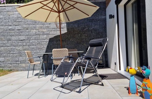 Zweisimmen Apartment | Cozy Apartment for 4 with Balcony, WIFI and Parking
