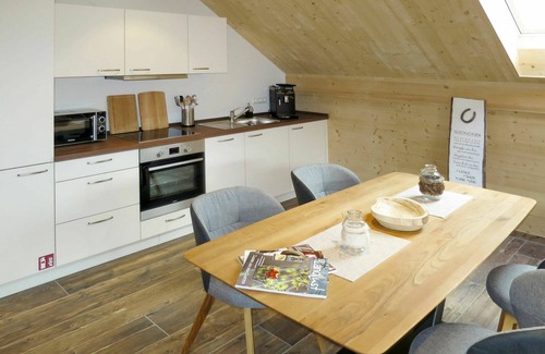 Hofstetten Apartment | Cozy Apartment for 4 with WIFI, Patio & Pet-Friendly Stay
