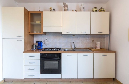 Gazzelli Apartment | Inviting Apartment for 4 with Pool, Ocean View & Pets Welcome