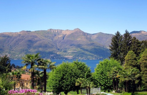 Germignaga Apartment | Inviting Apartment for 2 with Pool, WIFI, and Pet Friendly