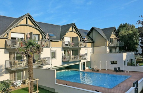 Finistere Apartment | Pet-Friendly Apartment with Pool, WIFI & Ocean View