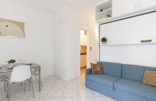 Sanremo Apartment | Cozy Apartment for 2 with Pool, Ocean View & Balcony