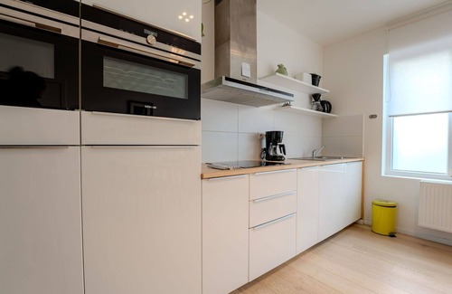 Vogelzang Apartment | Lovely apartment for 3 people with WIFI, TV, terrace and parking
