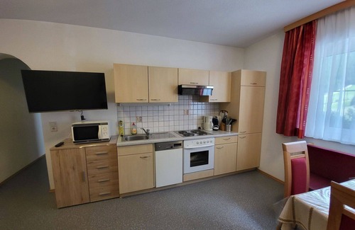 Ischgl Apartment | Cozy Apartment with Terrace, Kitchen & Spa for 4 Guests