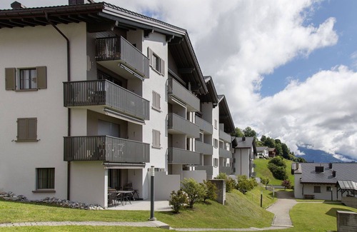 Falera Apartment | Lovely apartment for 4 guests with WIFI, pool, TV, patio, panoramic view and parking