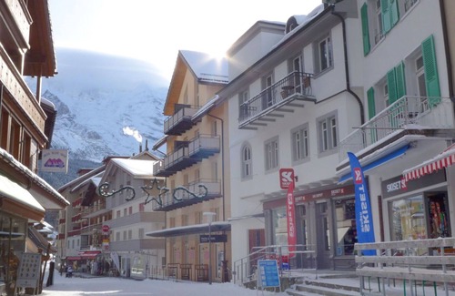Wengen Apartment | Lovely apartment for 4 guests with WIFI and TV