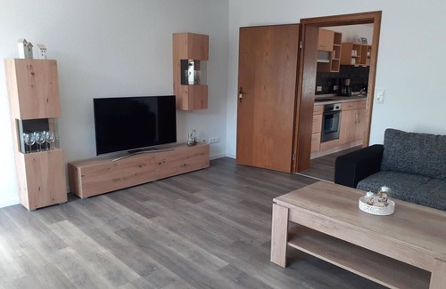 Luegde Apartment | Cozy Apartment for 4 with Balcony, Pets Welcome & Views