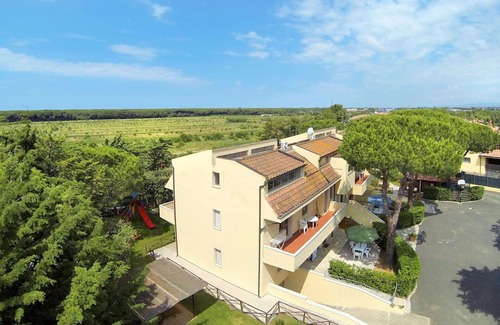 Marina di Cecina Apartment | Cozy Apartment for 4 with Pool, Patio, and Pet-Friendly Perks