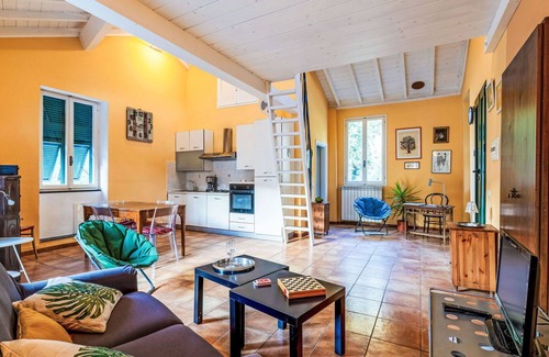Prela Apartment | Lovely apartment for 4 guests with pool, A/C, WIFI, TV, patio and pets allowed