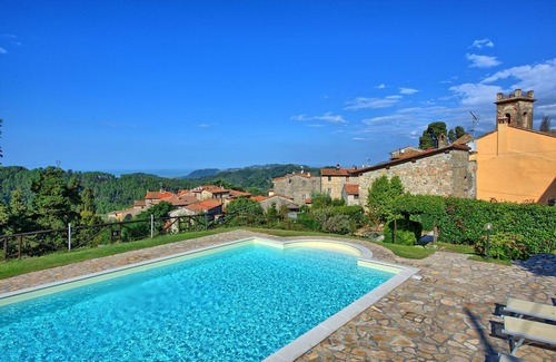 Massarosa Apartment | Inviting Apartment for 4 with Pool, WIFI & Close to Viareggio