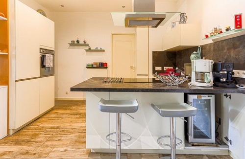 La Madeleine Apartment | Inviting Apartment for 4 with Pool, Terrace, and WIFI