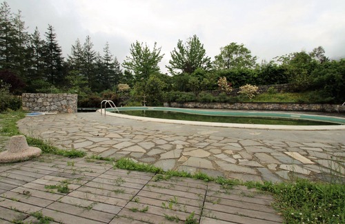 Cinque Terre Apartment | Cozy Apartment for 5 with Pool, Ocean View & Patio