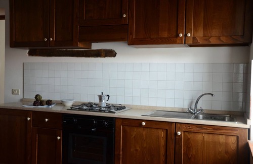 Capolona Apartment | Ideal Apartment for 6 with Pool, Pets Welcome Near Arezzo