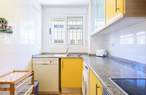 Moncofar Apartment | Delightful Apartment for 4 with Pool and Terrace Access