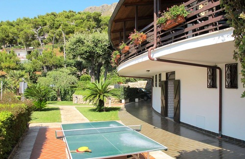 Sperlonga Apartment | ```html
Relaxing Apartment for 4 with Pool, A/C & Pet Friendly
```