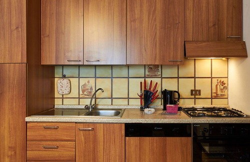 Dongo Apartment | Cozy Apartment for Two with Pool, Hot Tub & Lake View